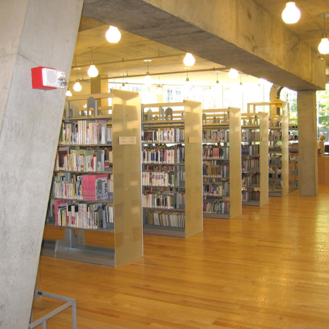 Library Shelving with Acrylic End-Panels for Lighting