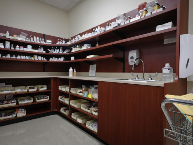 Pharmacy configuration 4